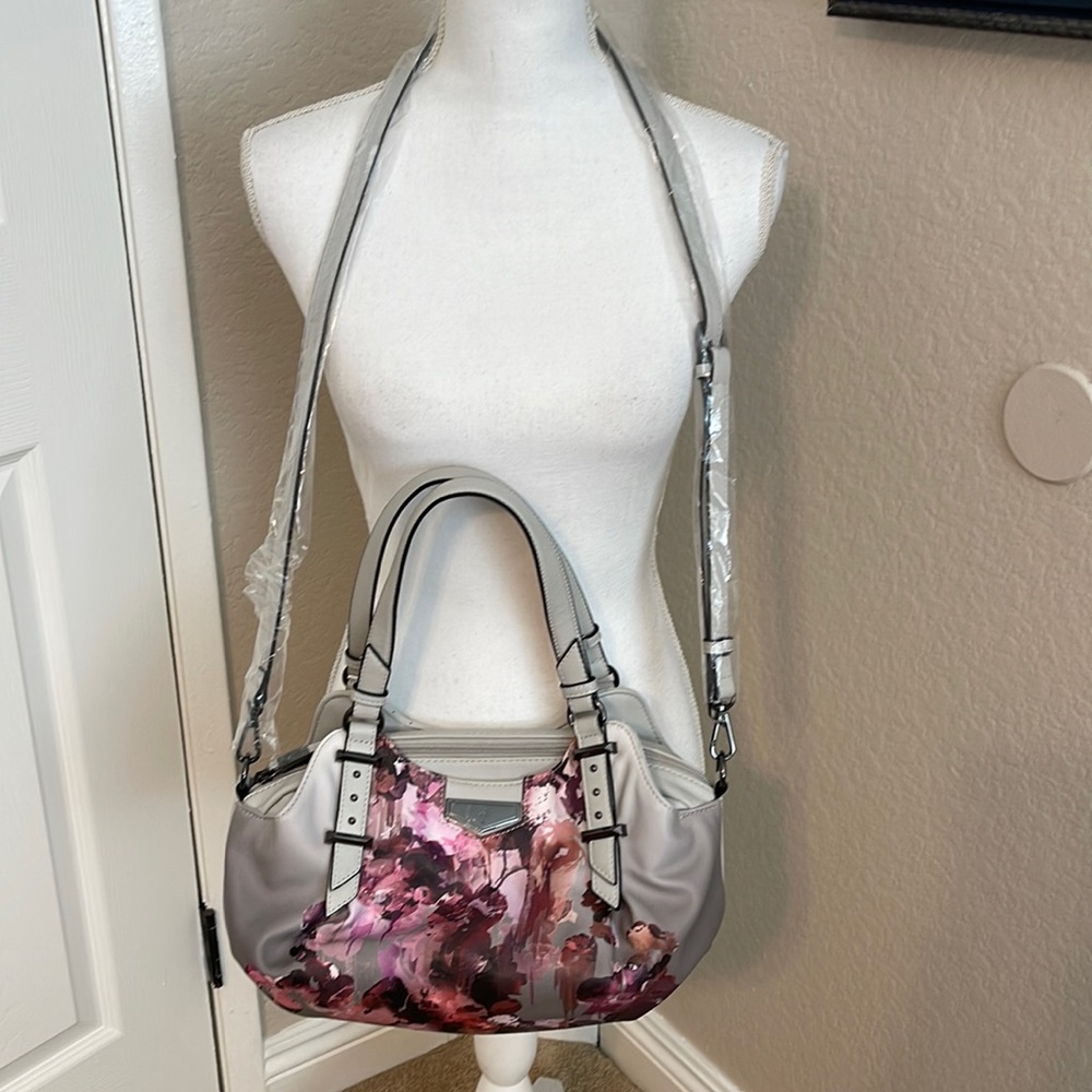 NWOT awesome purse!